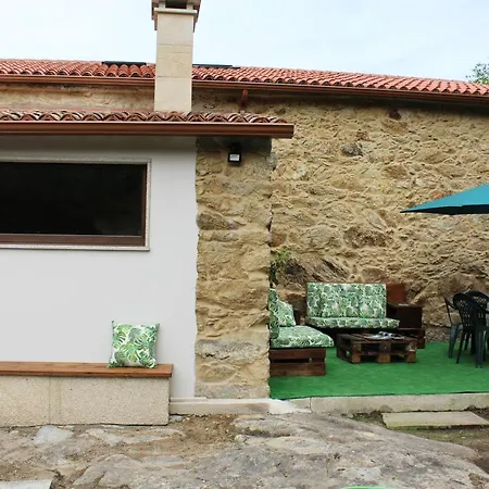 בית נופש Casal Da Ponte Nas Rias Baixas *